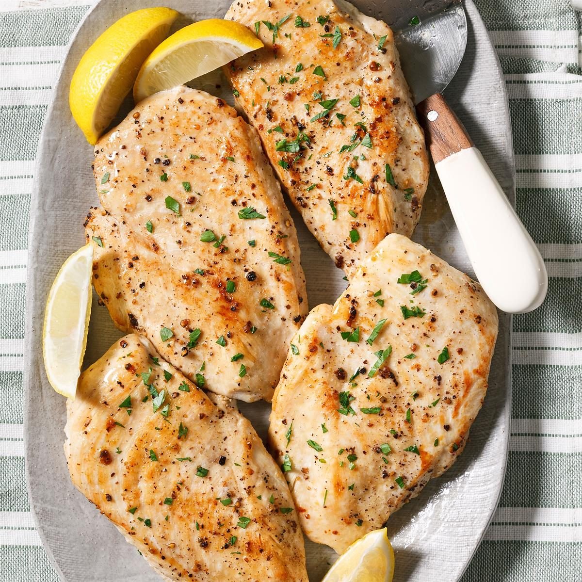 Quick Pan-Seared Chicken Breast: Juicy & Done in 30 Minutes